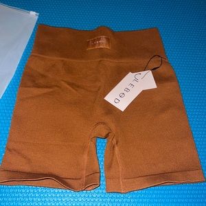 Lebod ribbed seamless shorts medium